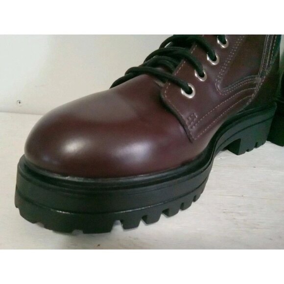 No Boundaries Women's Brown Faux Leather Combat Boot, Size 10, Brown/Black - Picture 6 of 6